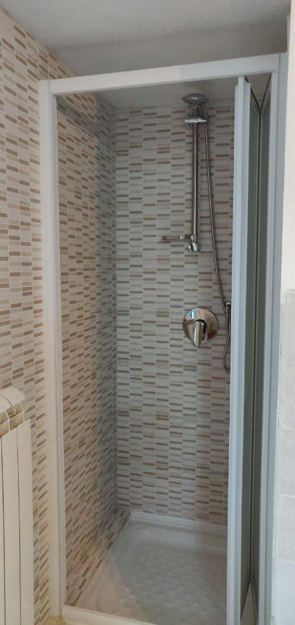 モンデッロLa Casa Di Chicoアパートメント エクステリア 写真